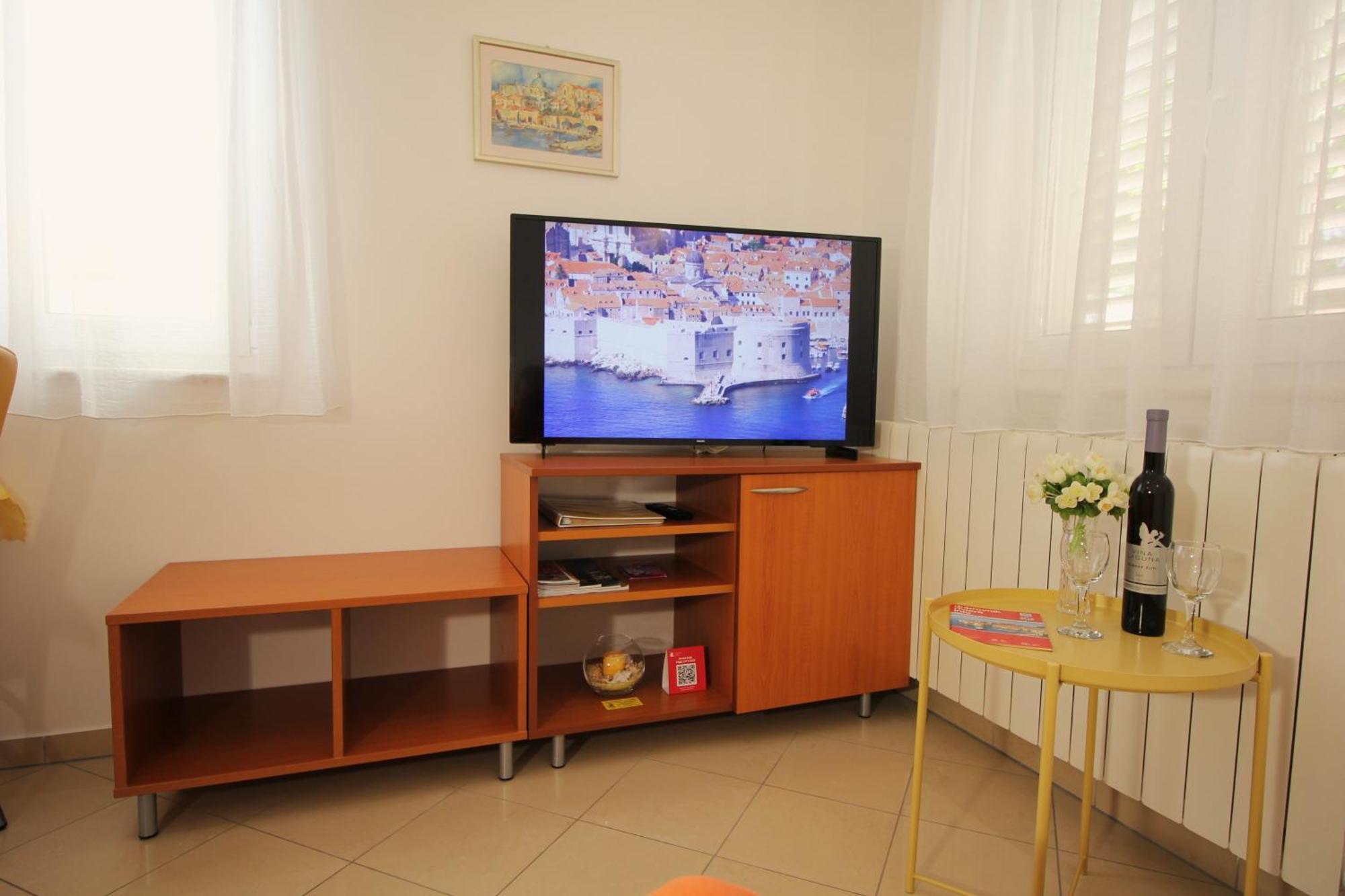 Artemis (adults Only) * Dubrovnik
